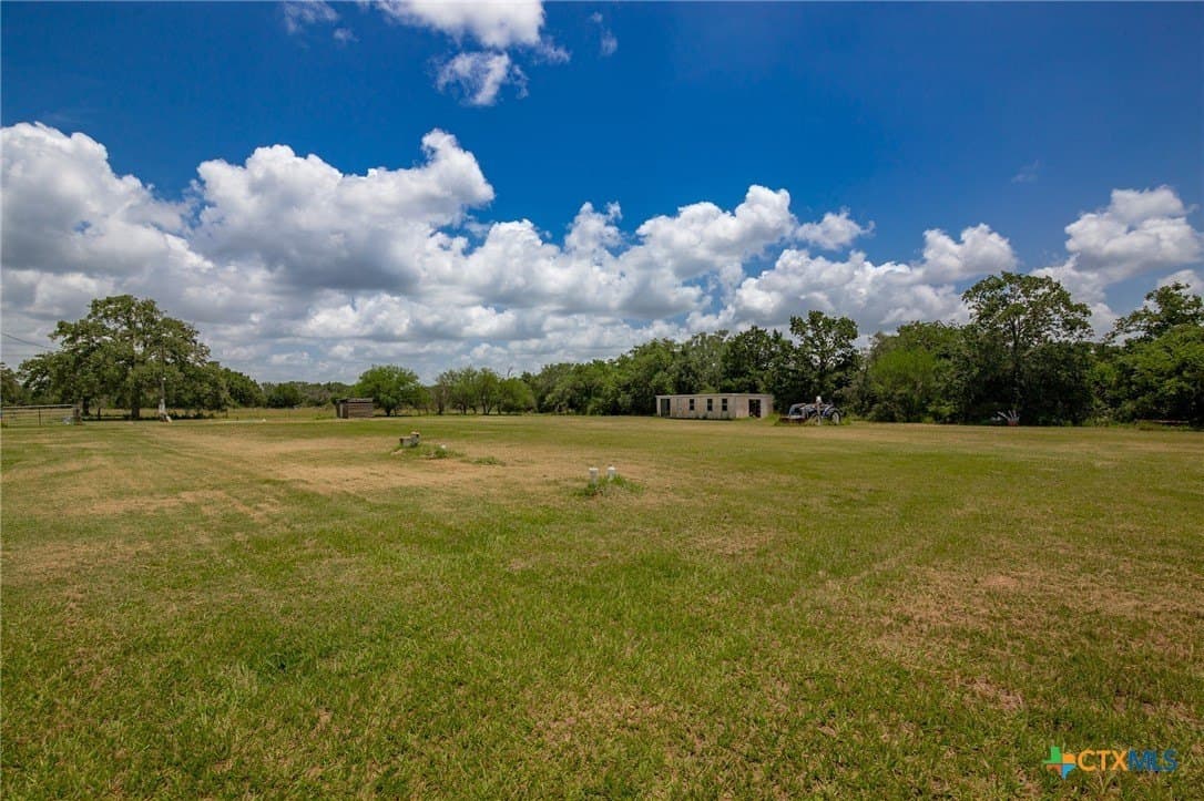 17.06 acres in Goliad County - photo 39
