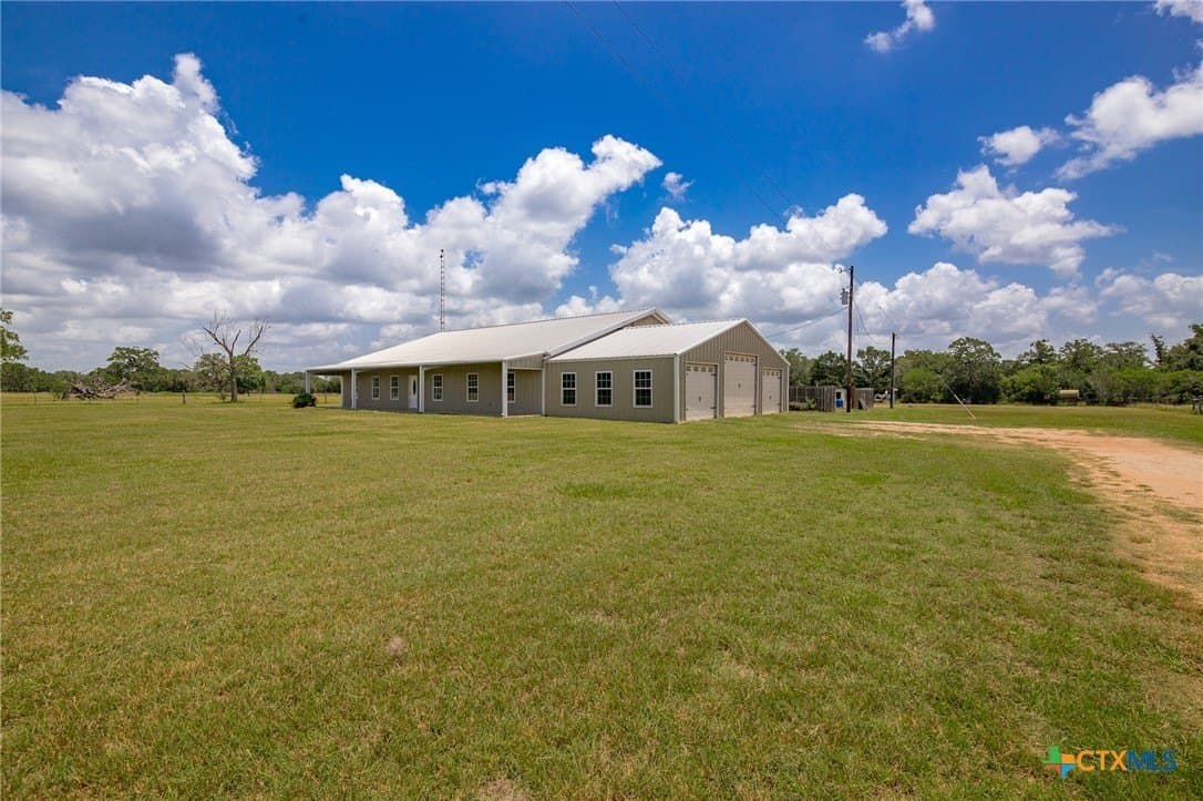 17.06 acres in Goliad County - photo 4