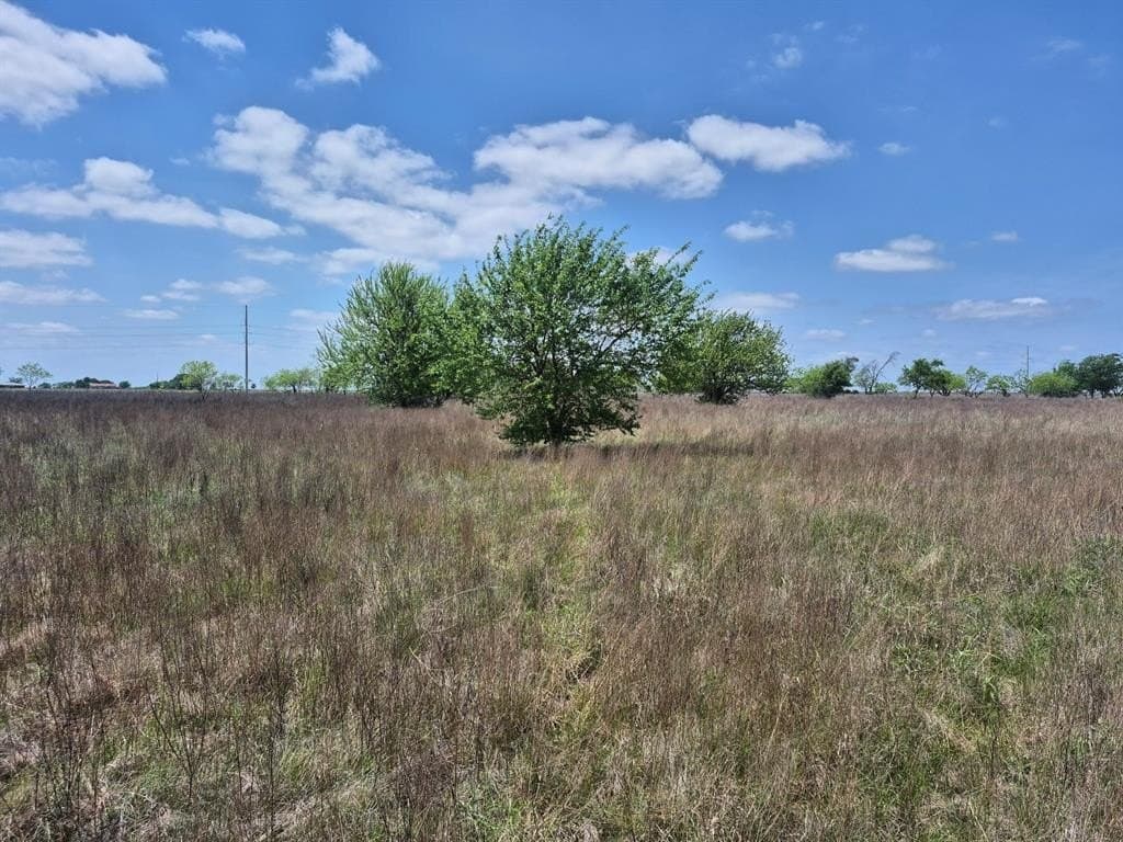 10.01 acres in Hamilton County - photo 8