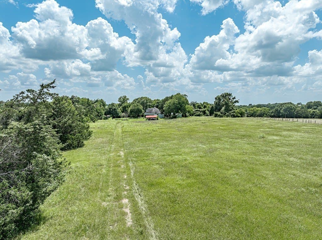 20 acres in Austin County - photo 17