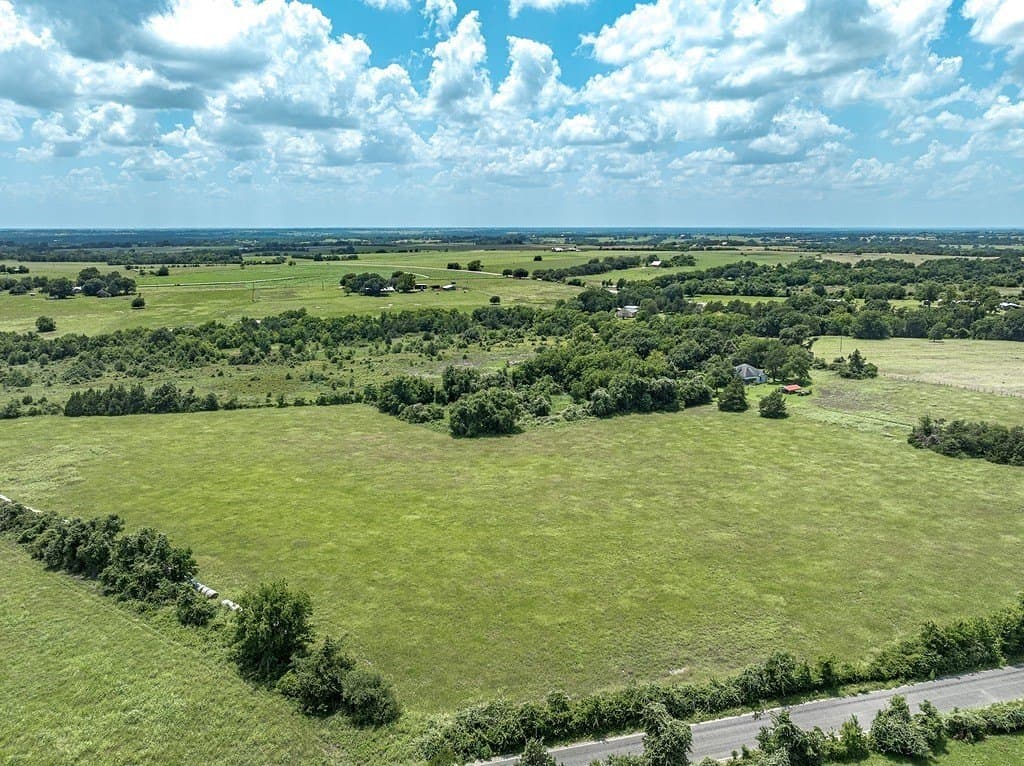 20 acres in Austin County - photo 7