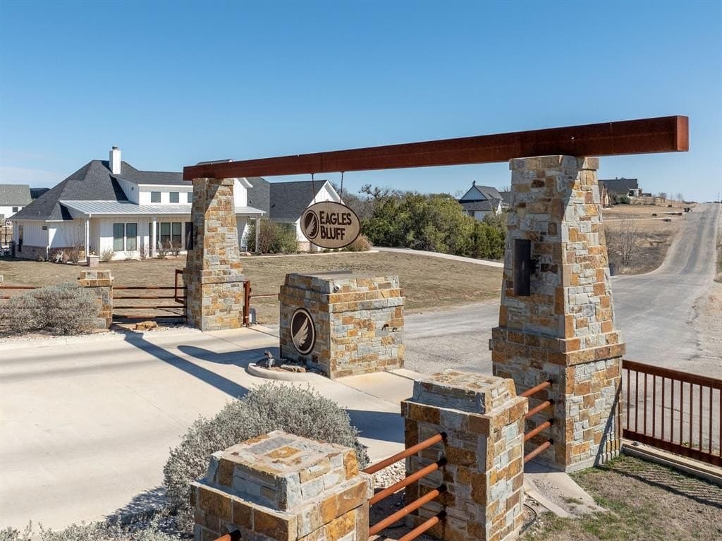 3.8 acres in Parker County - photo 3