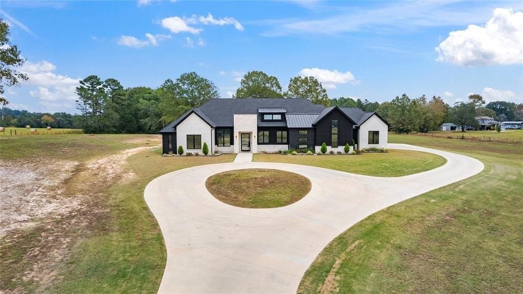 2804 Buchanan Road