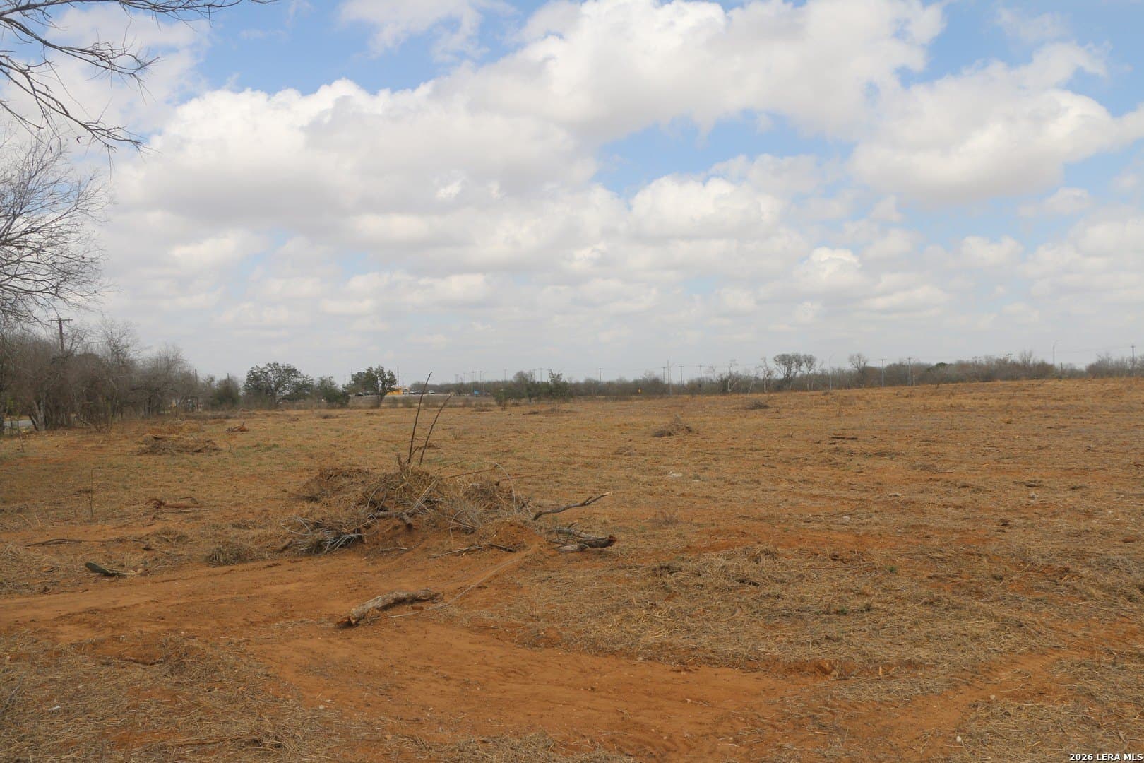 35.43 acres in Bexar County - photo 2