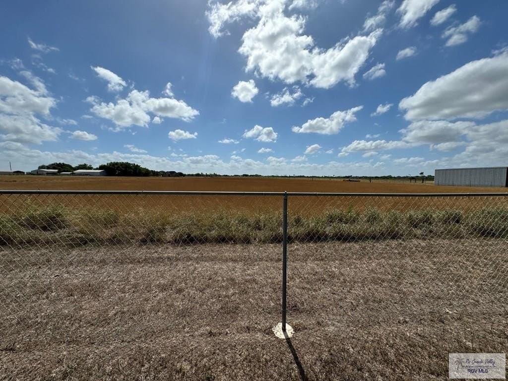 10 acres in CAMERON County - photo 9