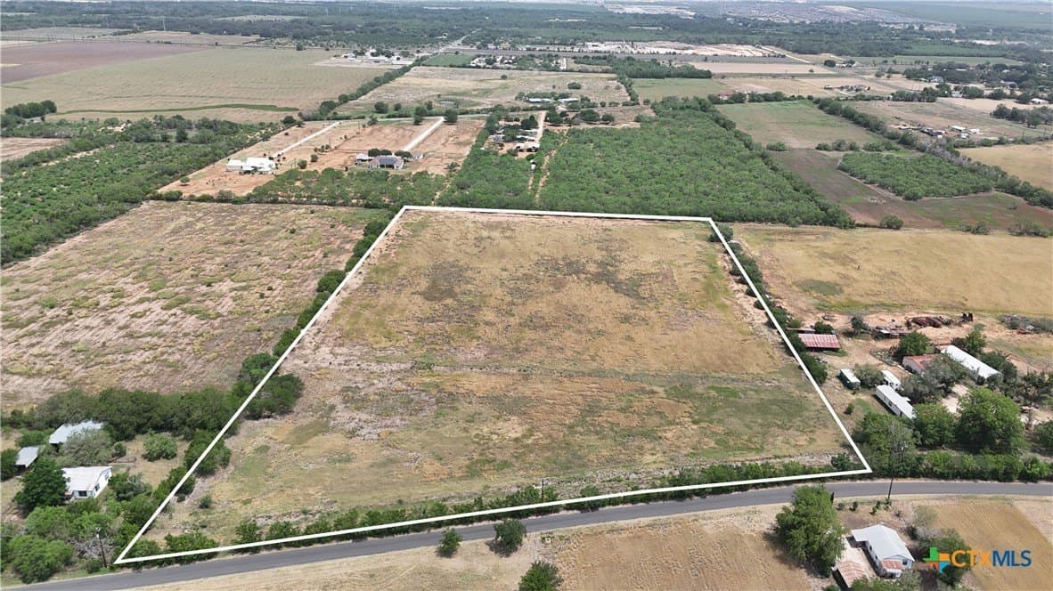 11.95 acres in Bexar County - photo 2