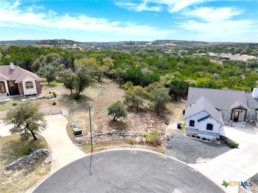 2.2 acres in Comal County - photo 9