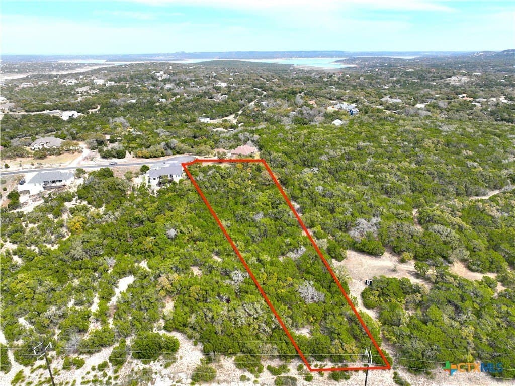 2.2 acres in Comal County - photo 2