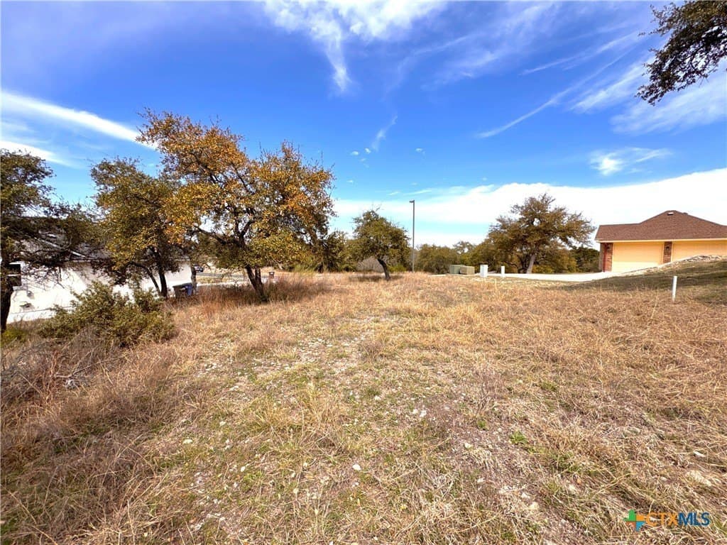 2.2 acres in Comal County - photo 4