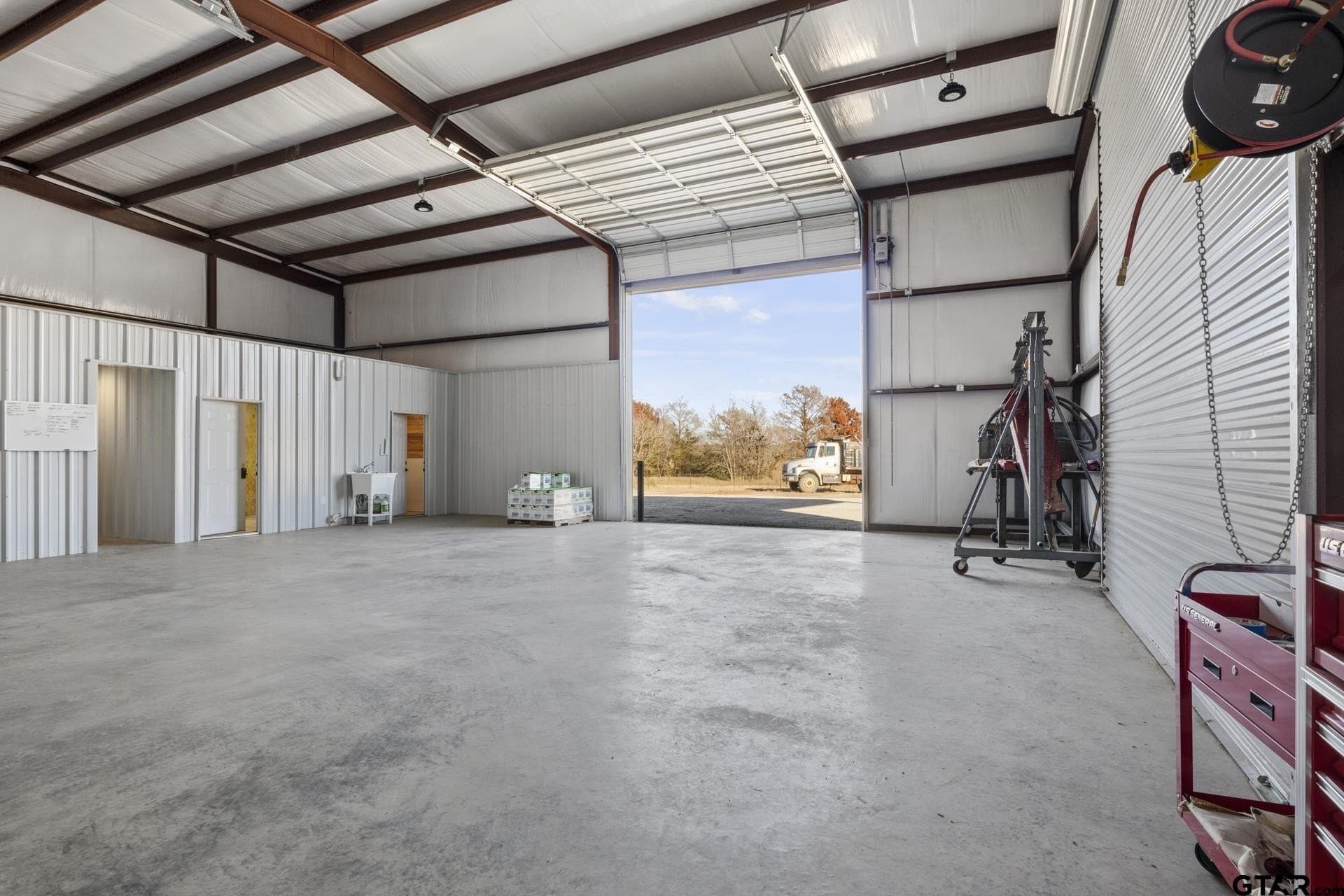 37.39 acres in Titus County - photo 10