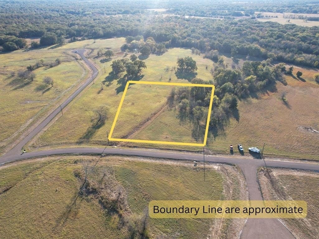 2 acres in Hopkins County - photo 4