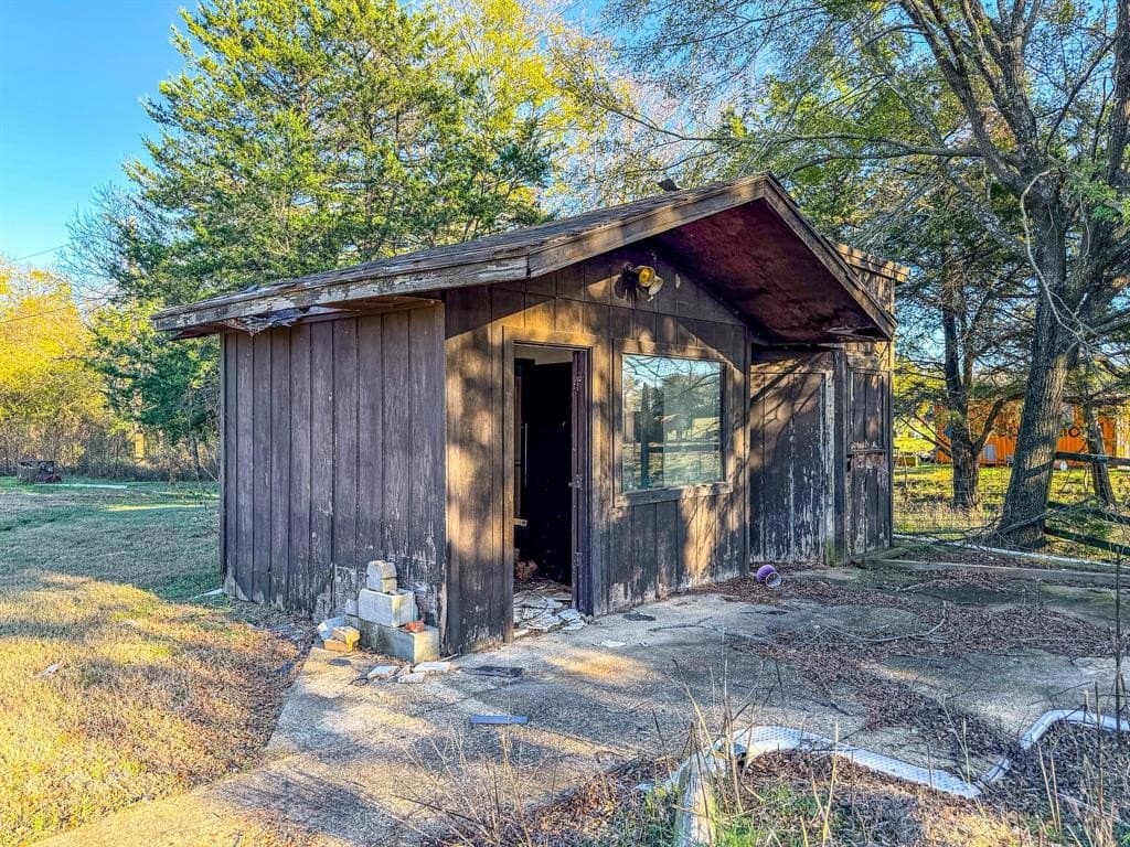 17.64 acres in Navarro County - photo 14