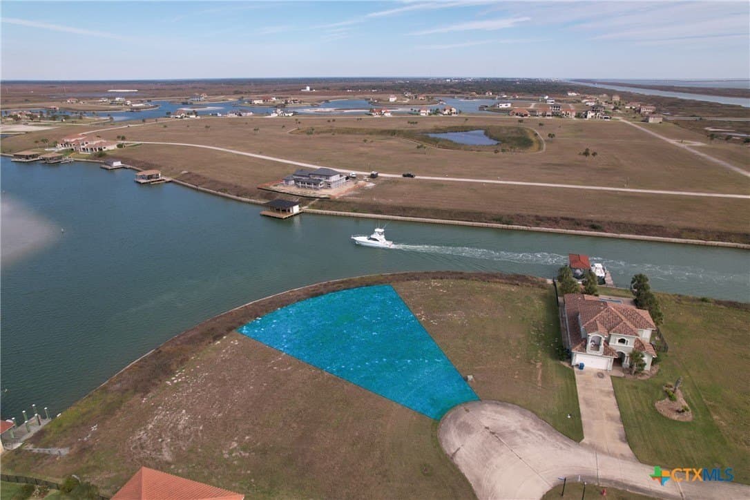 0.43 acres in Calhoun County - photo 4