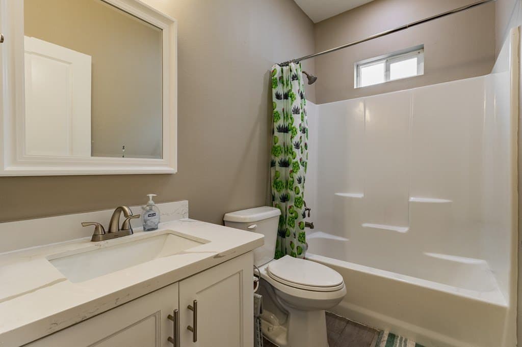 6,050 acres in Maverick County - photo 20