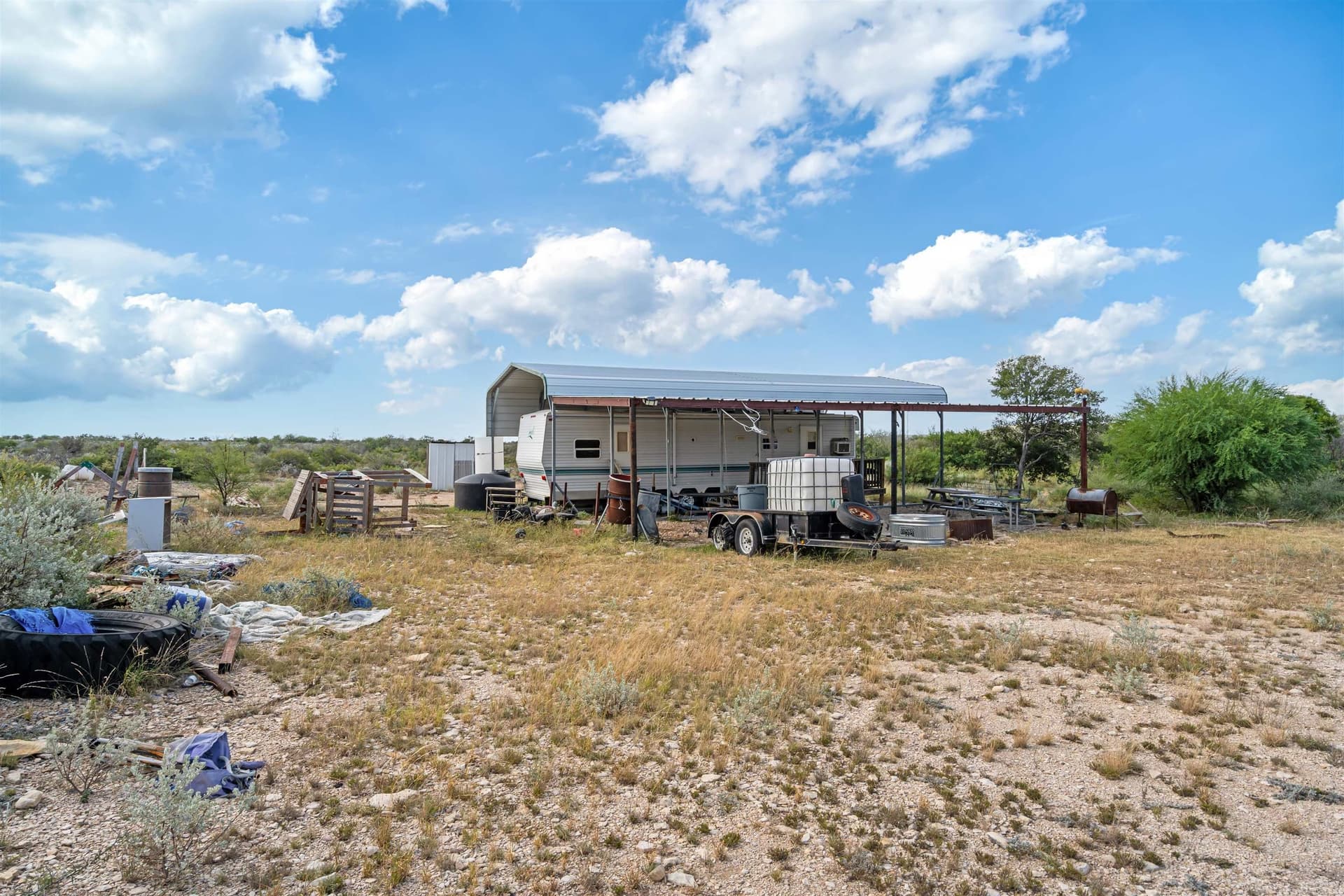 42.35 acres in Val Verde County - photo 3