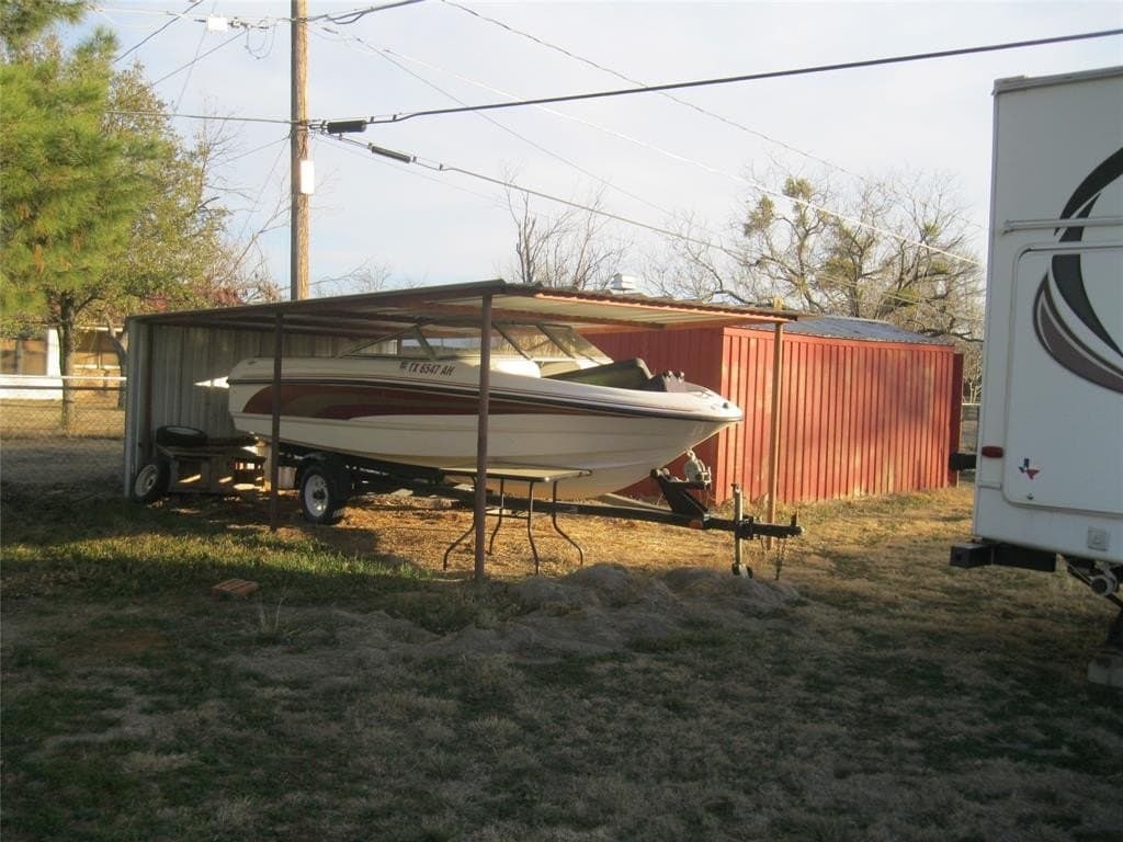 0.23 acres in Stephens County - photo 8