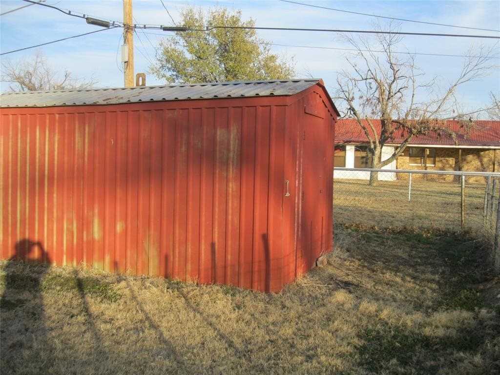 0.23 acres in Stephens County - photo 9