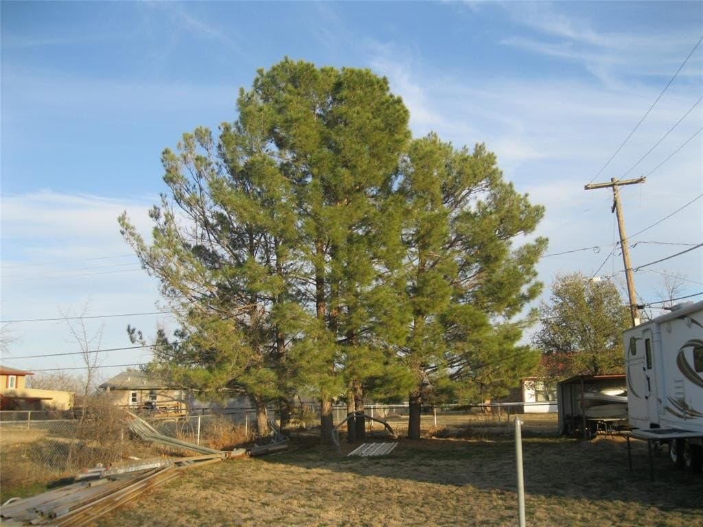 0.23 acres in Stephens County - photo 4