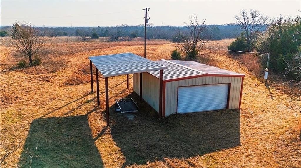 19.18 acres in Hill County - photo 10