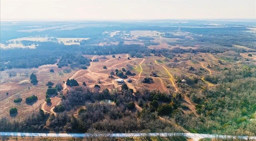 19.18 acres in Hill County - photo 3