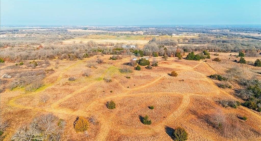 19.18 acres in Hill County - photo 5