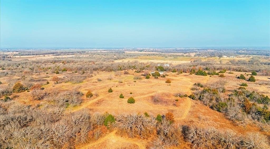 19.18 acres in Hill County - photo 13