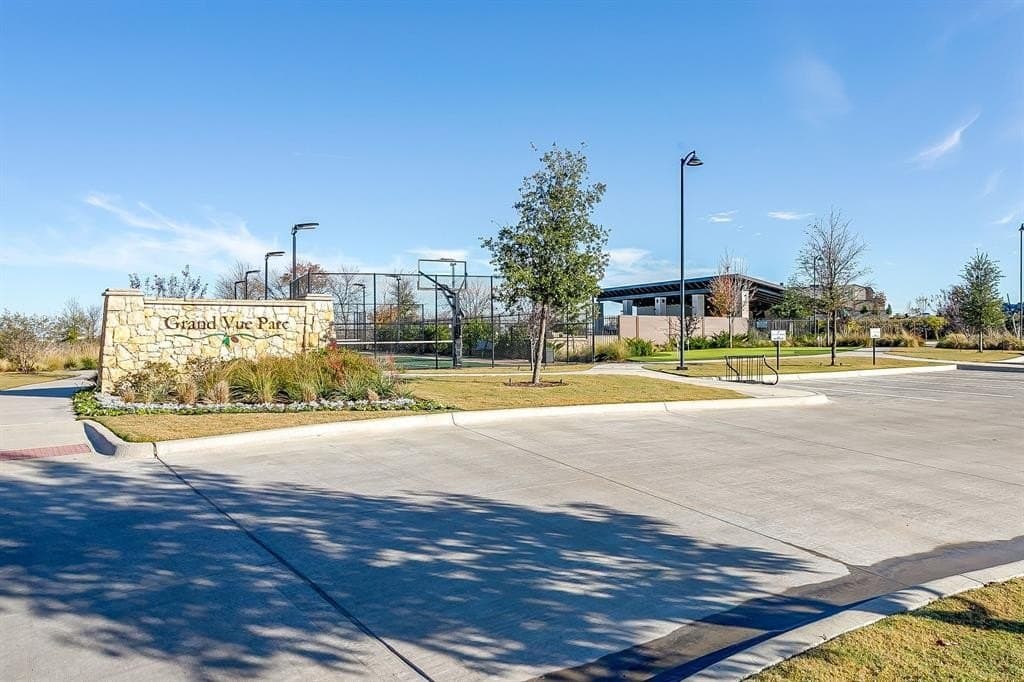 1.43 acres in Tarrant County - photo 24