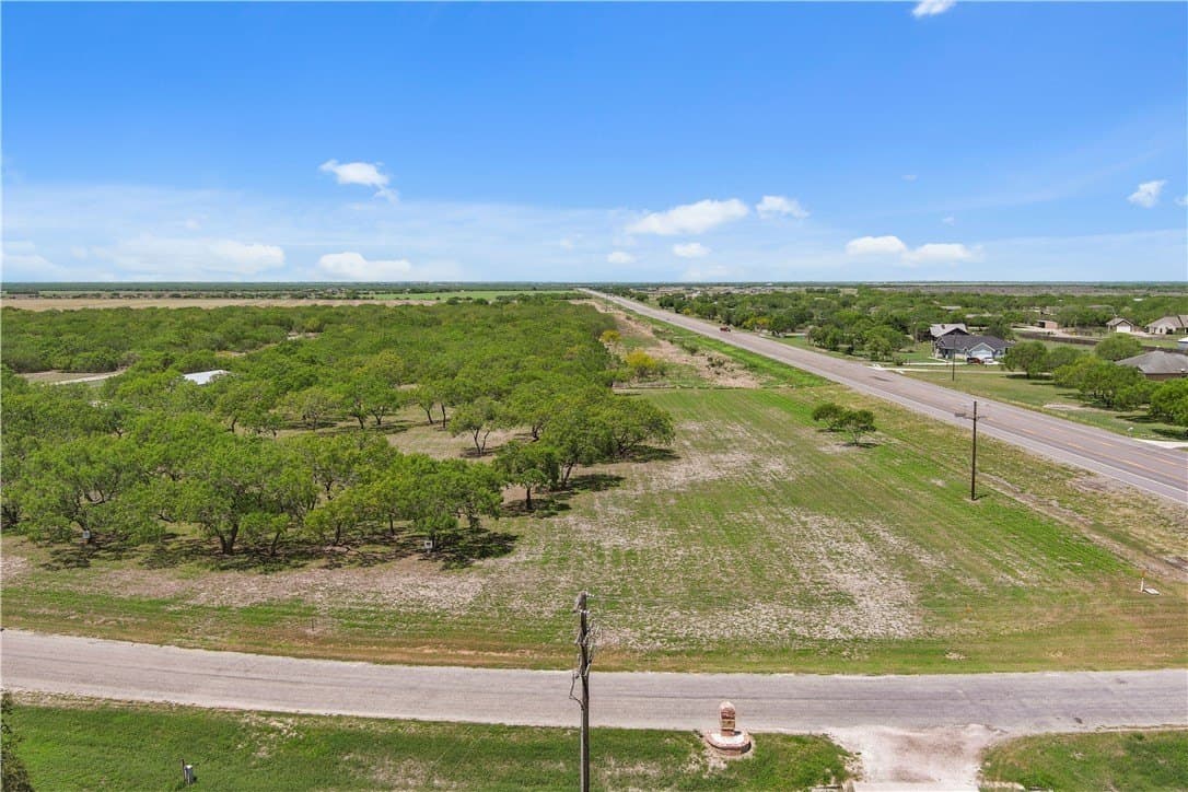 3.59 acres in Nueces County - photo 8
