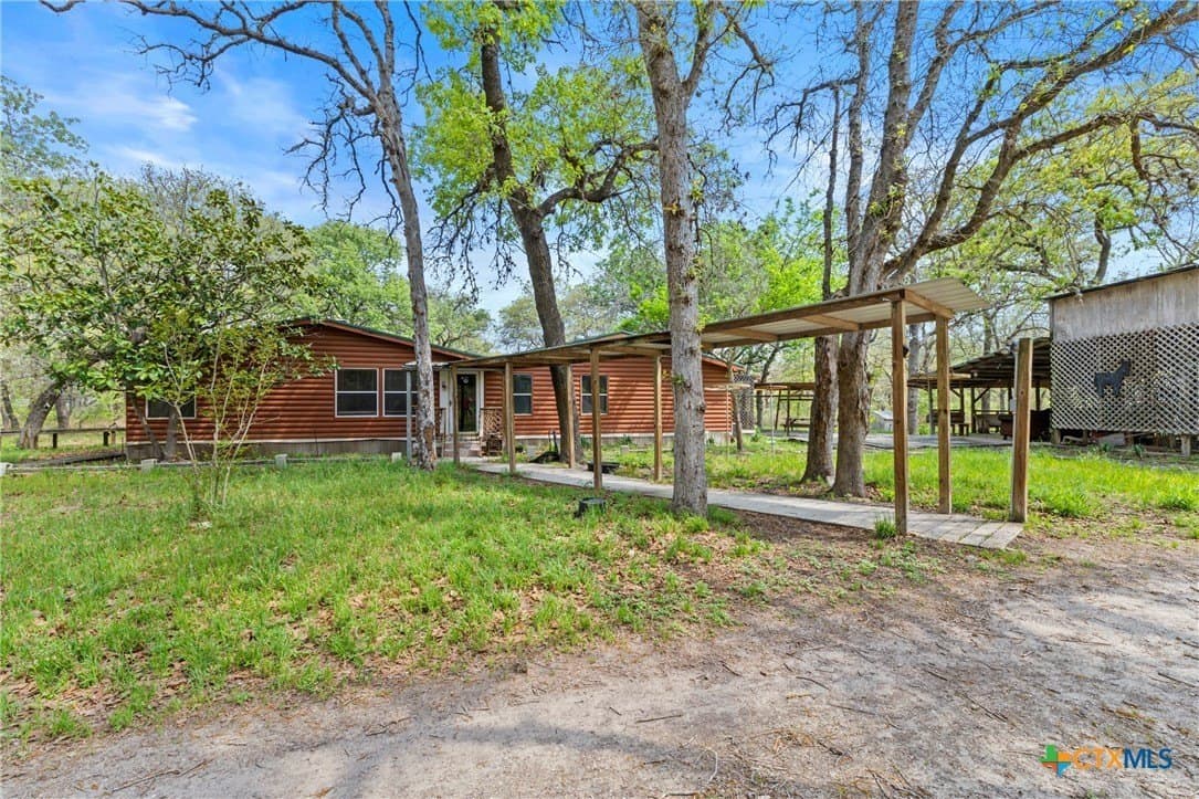 1189 Vivroux Ranch Road