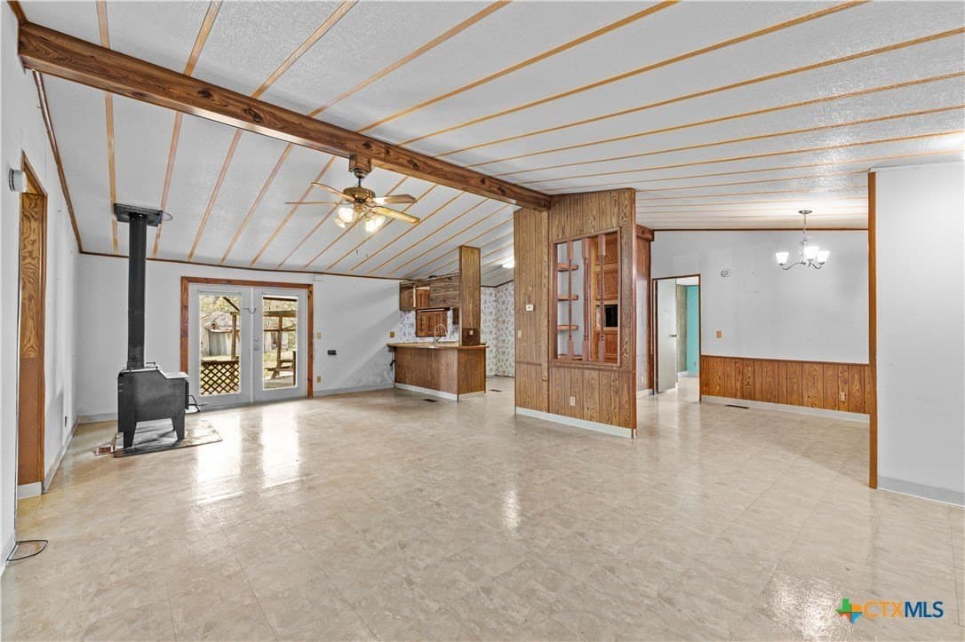 10 acres in Guadalupe County - photo 16
