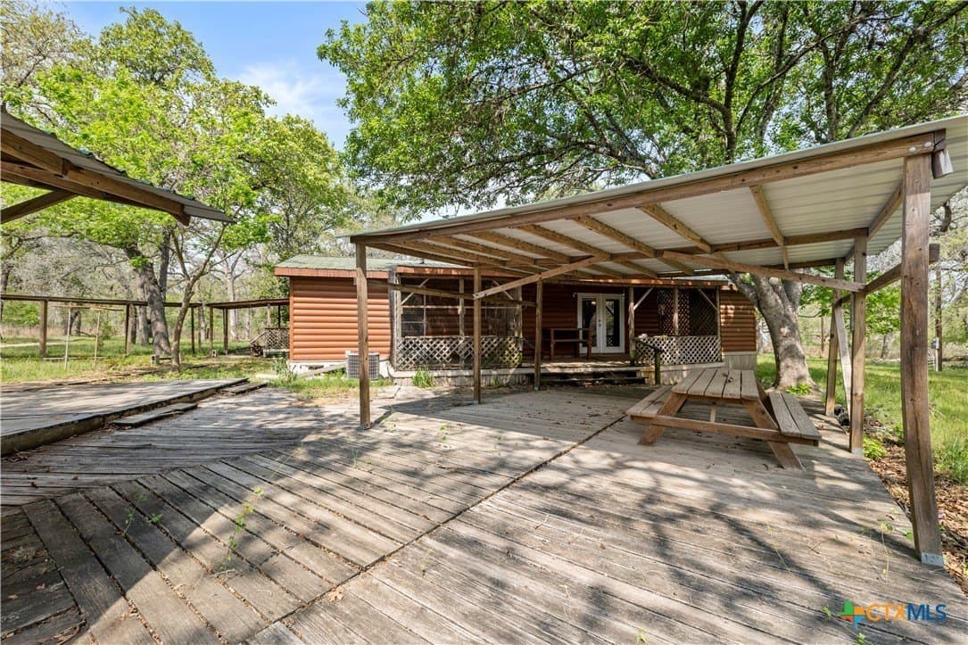 10 acres in Guadalupe County - photo 25