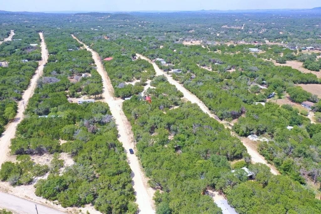 0.1 acres in Bandera County - photo 34