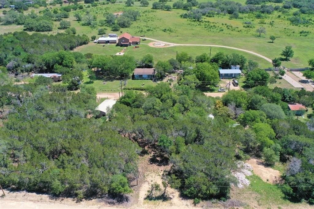 0.1 acres in Bandera County - photo 5