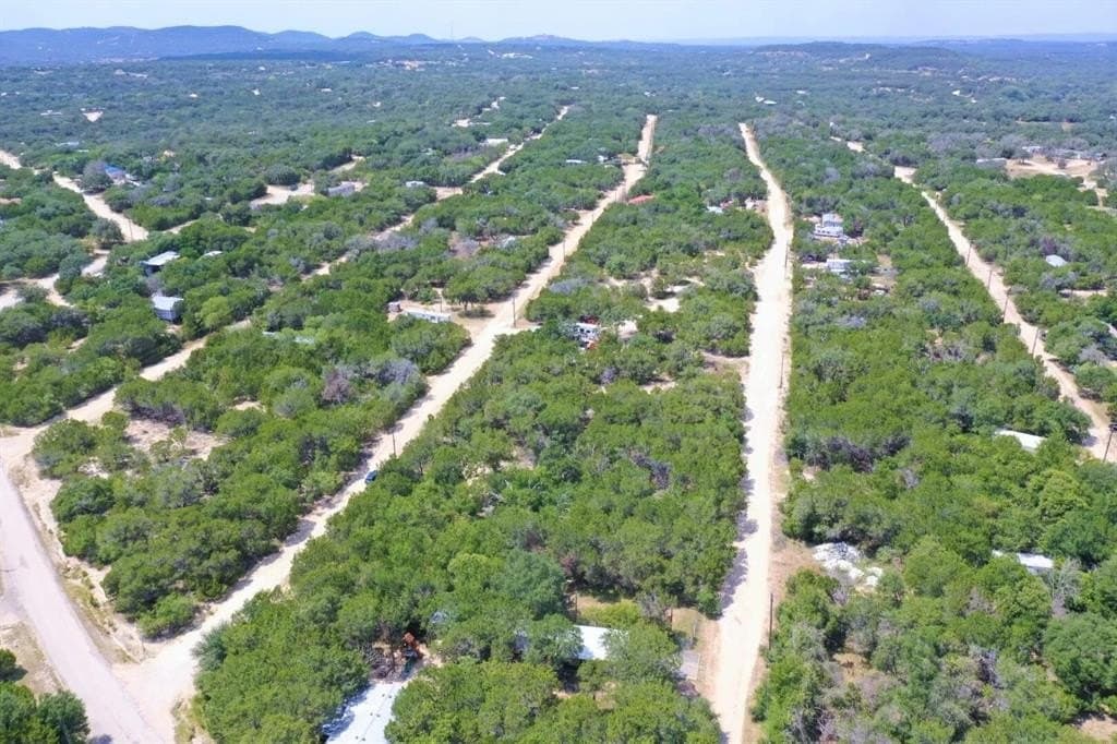 0.1 acres in Bandera County - photo 32