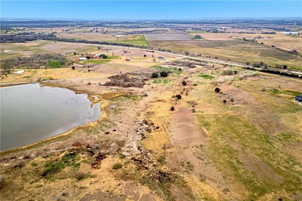 10.01 acres in McLennan County - photo 6