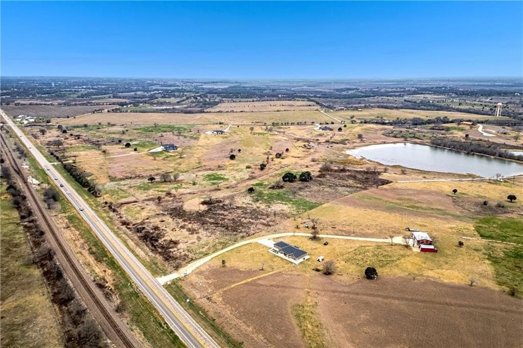 10.01 acres in McLennan County - photo 12