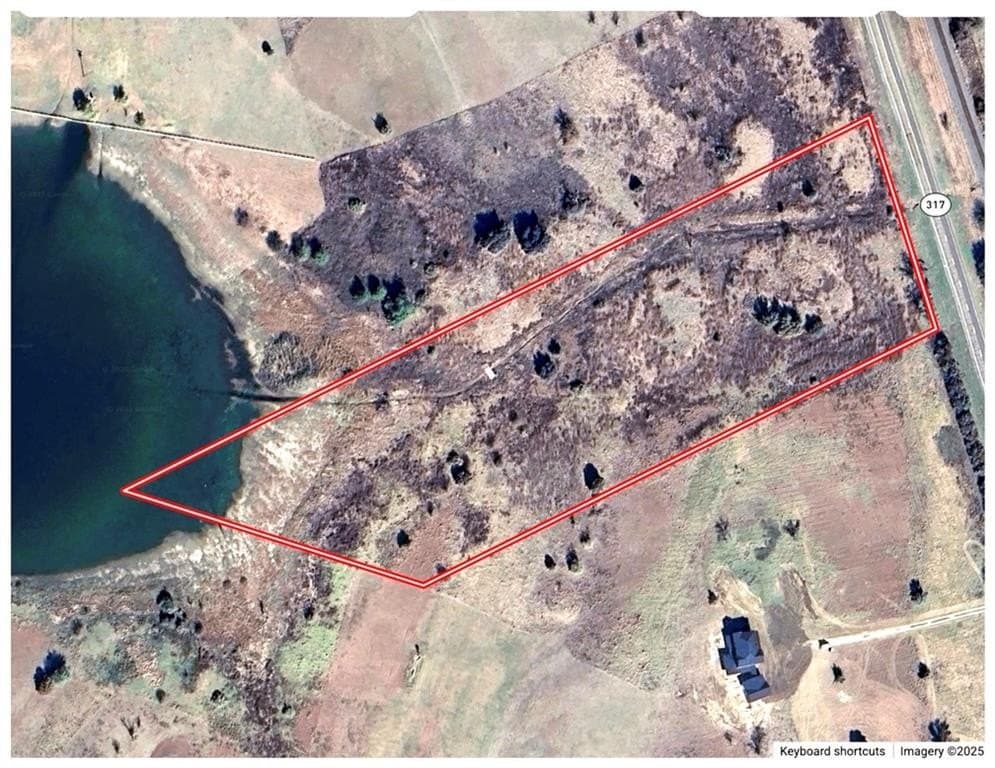 10.01 acres in McLennan County - photo 17