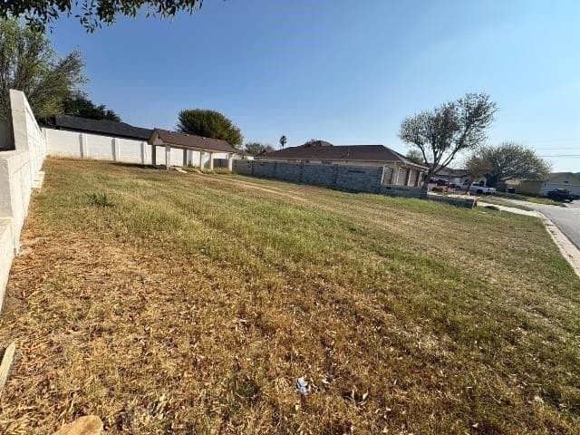 0.15 acres in webb County - photo 6