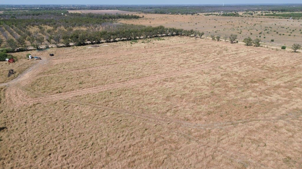 10.68 acres in Maverick County - photo 2