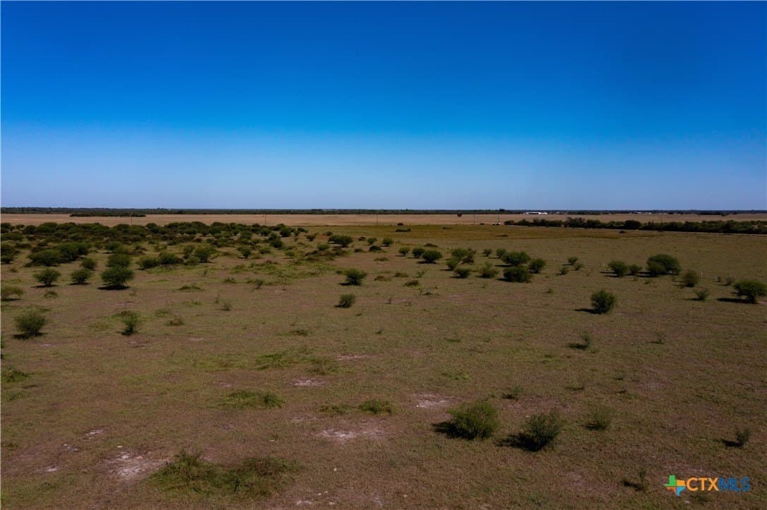 11 acres in Victoria County - photo 5
