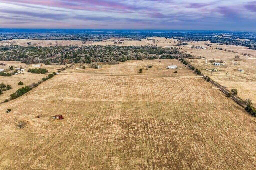 12 acres in Burleson County - photo 4