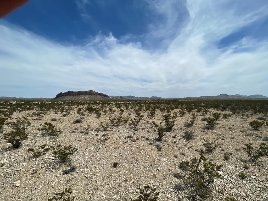 5 acres in Brewster County - photo 4
