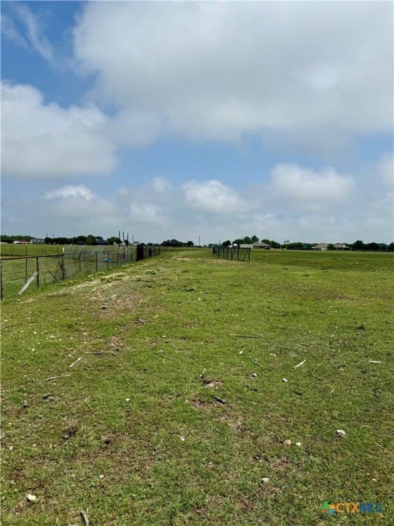 10 acres in Bell County - photo 3