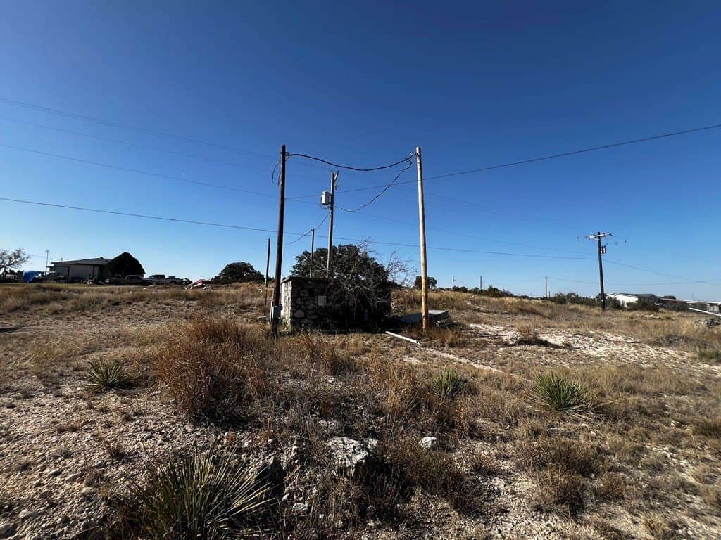 1.18 acres in Irion County - photo 3