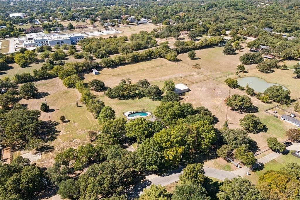 4.98 acres in Tarrant County - photo 7