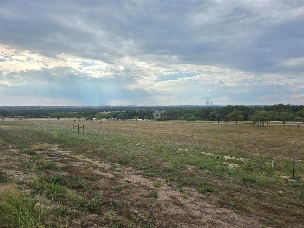 1.01 acres in Tarrant County - photo 4