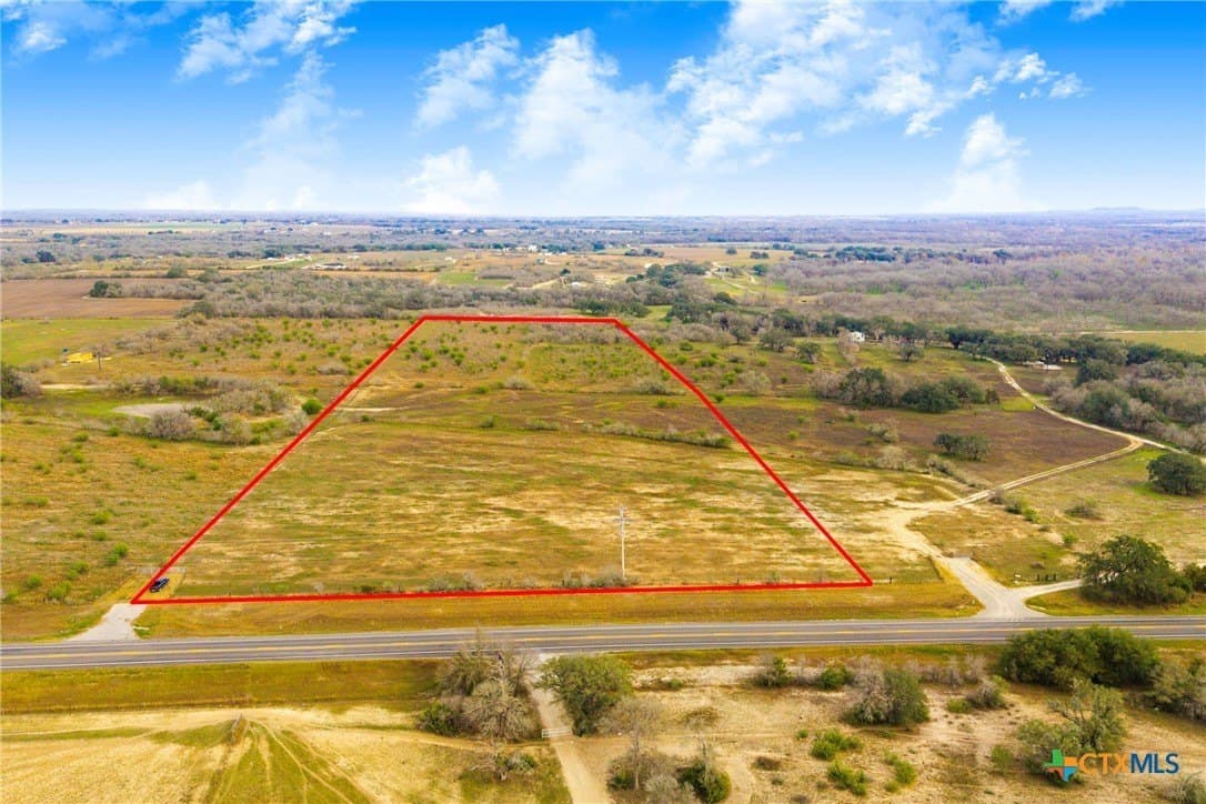 18.84 acres in Guadalupe County - photo 3