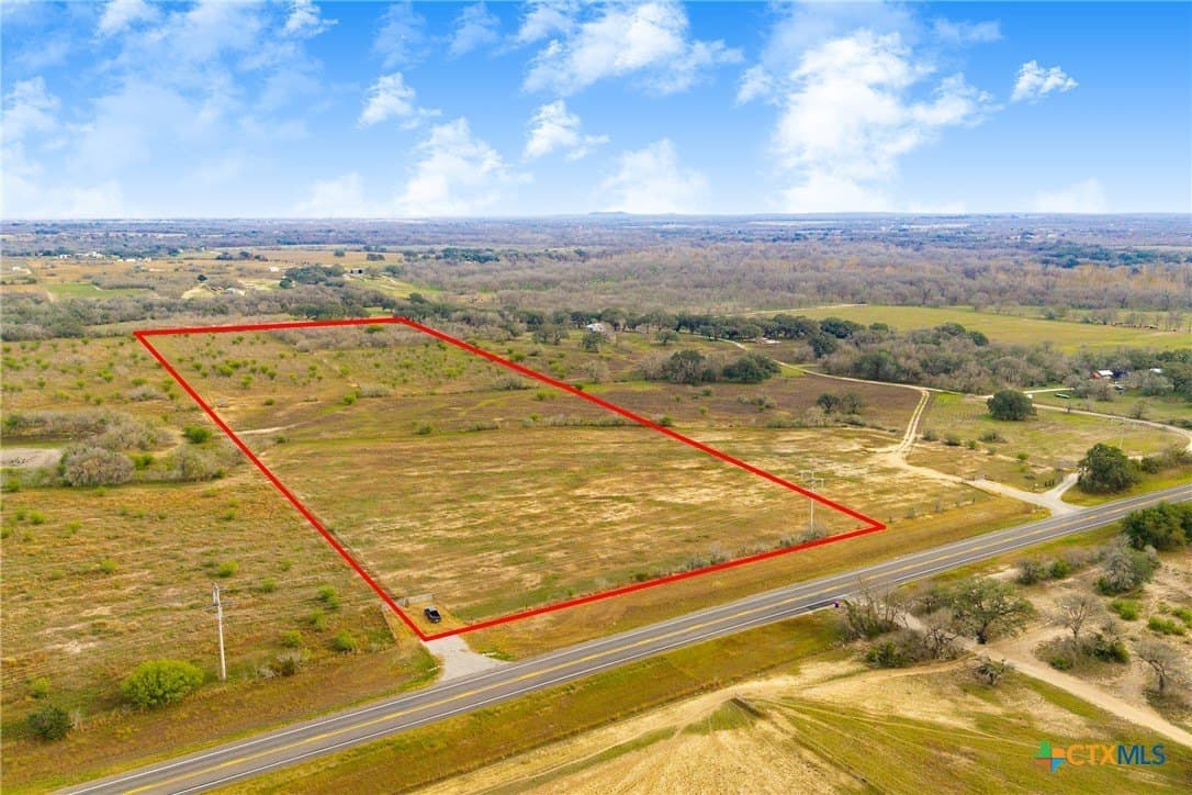 18.84 acres in Guadalupe County - photo 5
