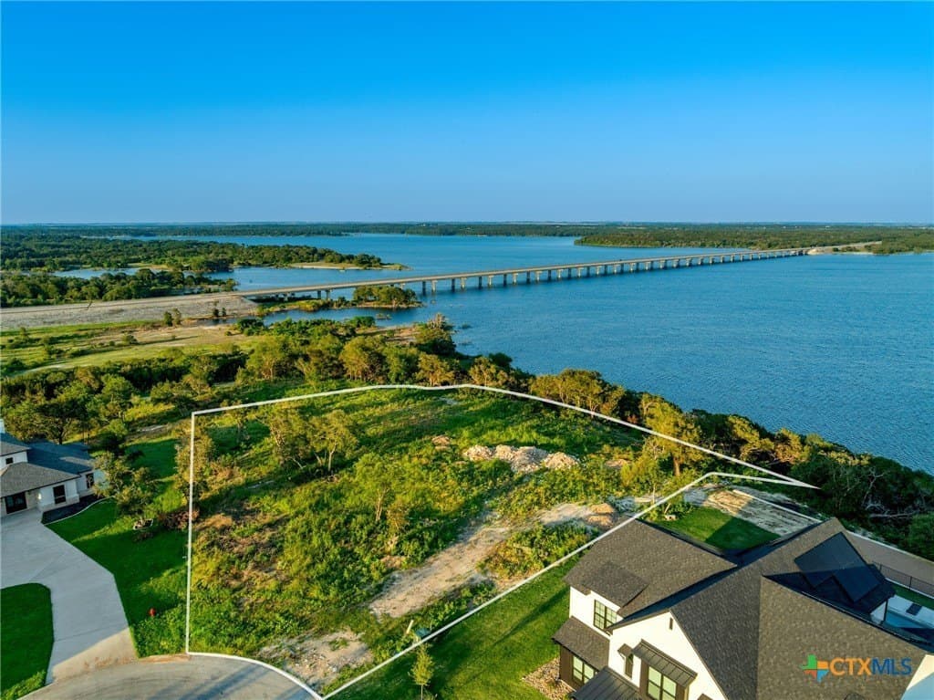1.62 acres in Bell County - photo 3
