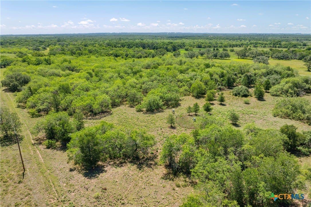 22.78 acres in Gonzales County - photo 13